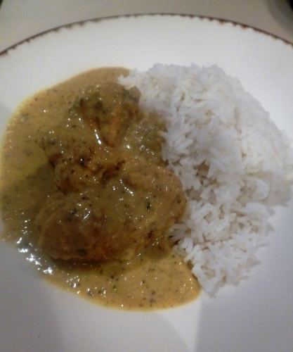 poulet,curry,golden,raisins secs,lait de coco,banane,noix de coco