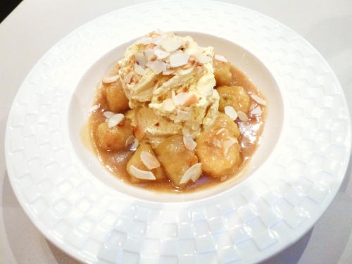 bananes,sucre de canne,rhum brun,amandes