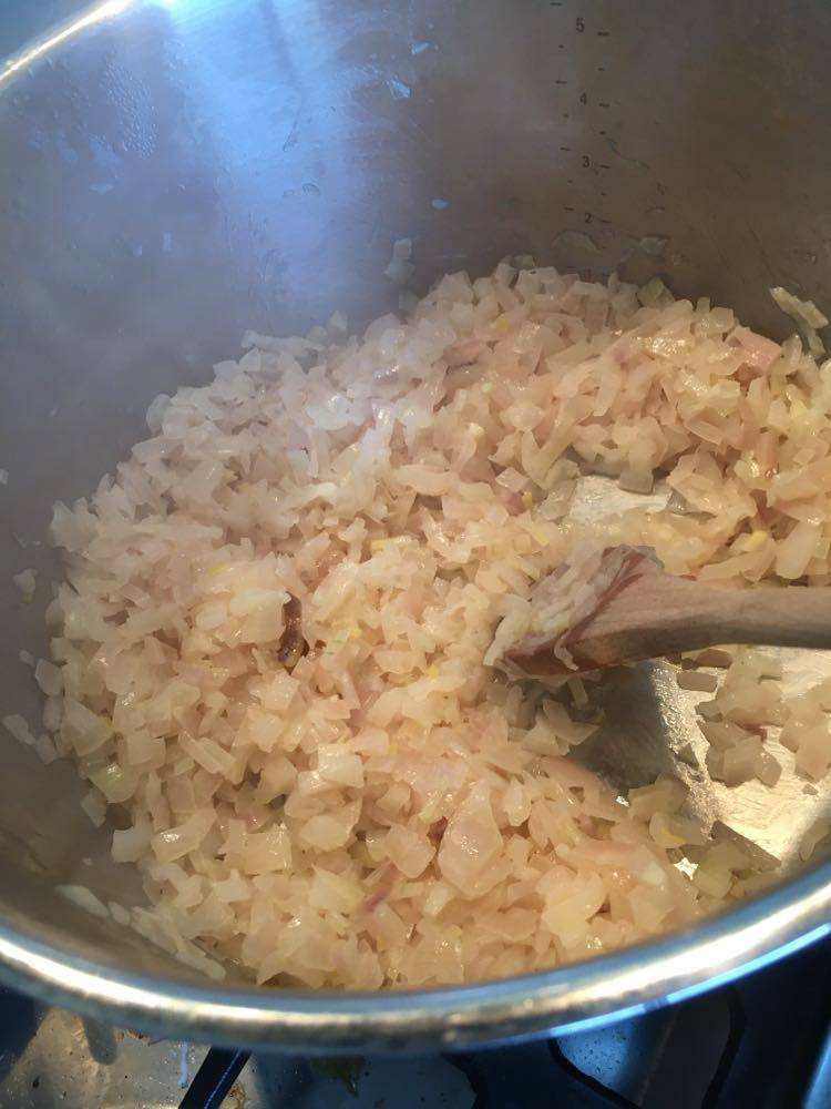 90922691_165754644468311_7886783651768172544_n