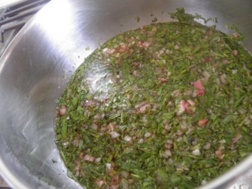 vinaigre de vin,echalottes,oeufs,beurre,estragon,cerfeuil,vin blanc