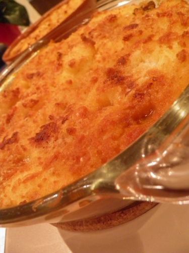 romarin,panko,agneau,haché d'agneau,fond d'agneau,cheddar,bintjes,pommes de terre,menthe,petits pois,worshestershire sauce,vin rouge