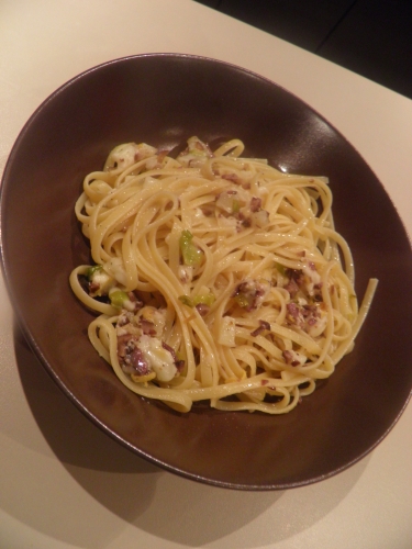 linguine,citrons,olives noires,brebis,ossau iraty,piment d'espelette