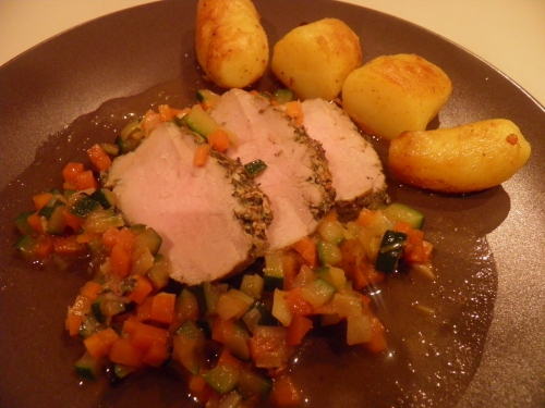 curcuma,rattes,pommes de terre,piment d'espelette,filet de porc,mariné,porto,courgette,poireau,carotte,thym,fond de veau
