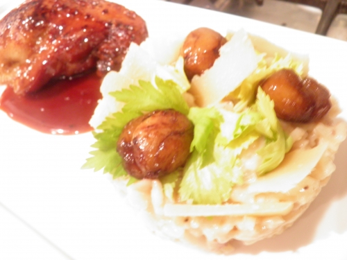 cuisses de canard confites,canard,sirop de mandarines,mandarines,vinaigre balsamique,orange,riz à risotto,carnarolli,châtaignes,céleri,fromage de chèvre,sucre de canne,vin blanc,bouillon de volaille,parmesan