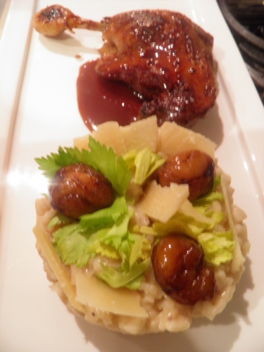 cuisses de canard confites,canard,sirop de mandarines,mandarines,vinaigre balsamique,orange,riz à risotto,carnarolli,châtaignes,céleri,fromage de chèvre,sucre de canne,vin blanc,bouillon de volaille,parmesan