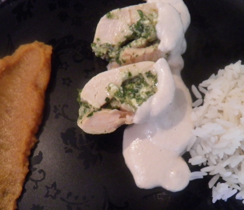 poulet,coriandre,basilic,pesto,persil plat,feta,topinambour,potiron,patate douce,pate d'amandes,sauce soja,noix de cajou
