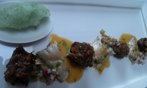 lard au jambon,lard,anis etoilé,girofle,romarin,carottes,poireau,gingembre,citron vert,orge malté,sauce soja,vinaigre de riz,mirin,huile de sésame,saké,maquereaux,pamplemousse rose,vinaigre de vin rouge,raifort,ketjap manis