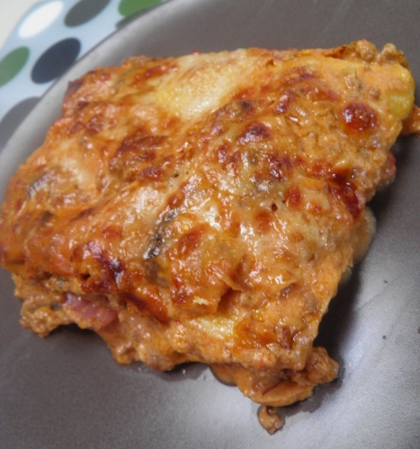 lasagna,tomates,champignons,béchamel,emmenthal,parmesan,mozzarela,muscade,jambon