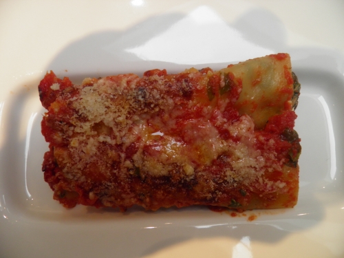 emmental,parmesan,ricotta,epinards,veau,muscade,sauge,tomates,basilic,cannelloni