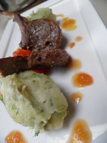 agneau,côtes d'agneau,pommes de terre,fenouils,anis etoilé,tomates,roma,vinaigre de xérès