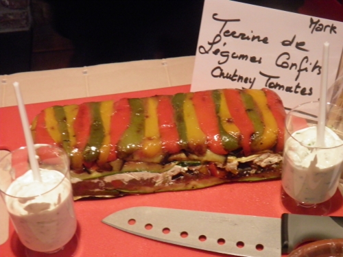 courgettes,aubergines,poivrons,tomates,vinaigre de cidre,sucre de canne,olives noires,basilic,agar-agar,graines de fenouil,tomates confites,ricotta,moutarde bister,fromage blanc