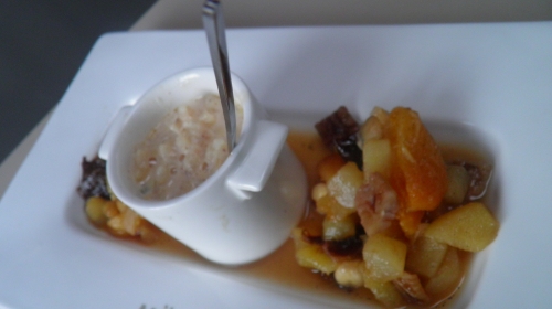 Pommes, Poires, Amandes, Noix, Noisettes, Noix de Pécan, Miel, Anis Etoilé, Vanille, Cannelle, Poivre, Abricots, Puneaux, Thé Camomille