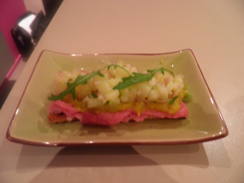 filet d'ardenne,pickles,pommes de terre,vinaigre cabernet sauvignon,jeunes oignons,mayonaise,roquette