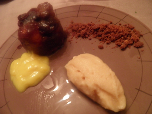 bananes,sucre de canne,raisins de corinthe,rhum,vanille,speculoos,lait concentré sucré,oeufs,gelatine,advocaat,yaourt de chèvre,sirop d'agave,sirop d'orgeat,citron,amandes,cacao,bicarbonate de soude