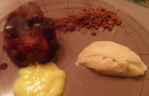 bananes,sucre de canne,raisins de corinthe,rhum,vanille,speculoos,lait concentré sucré,oeufs,gelatine,advocaat,yaourt de chèvre,sirop d'agave,sirop d'orgeat,citron,amandes,cacao,bicarbonate de soude