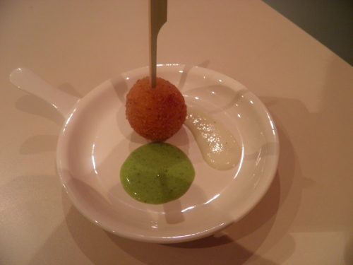 cuisses de grenouilles,fond de volaille,ail,chapelure,persil