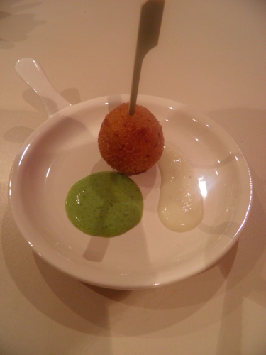 cuisses de grenouilles,fond de volaille,ail,chapelure,persil