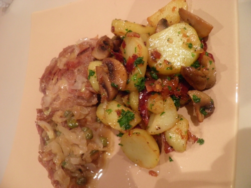 canard,canard confit,champignons,jambon cru,graisse d'oie,pommes de terre,persil,câpres
