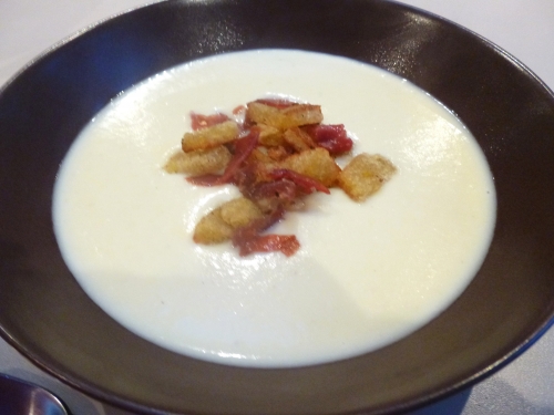 poireaux,pommes de terre,oignons,jambon de bayonne,mascarpone,gorgonzola,bouillon de volaille