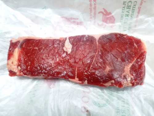 boeuf,anchois,câpres,poivron,pommes de terre,oignons,ail,thym,beurre,echalote,citron