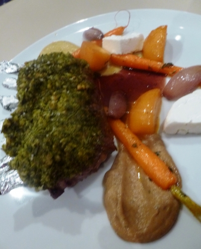 pois chiches,cumin,huile d'olive,navet,orange,citron vert,orange sanguine,carottes,thym,laurier,ail,vin blanc,aubergine,fond de volaille,agneau,carré d'agneau,echalotes,capres,romarin,persil plat,menthe,citron,cacahuètes,chèvre,fond d'agneau,vin rouge