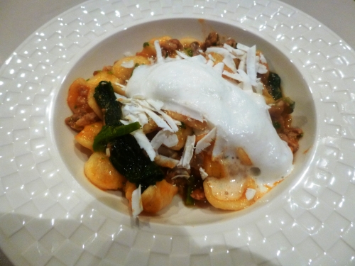 orecchiette,tomates,corbari,san marzano,saucisse italienne,fenouil,ail,piments,rape,cime di rape,parmesan,cacioricotta