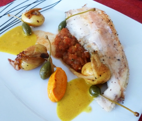 plie,câprons,fenouil,grenailles,tomates,beurre clarifié,vinaigre balsamique,rouille,purée de tomates,safran,vin blanc,fumet de poisson,anchois,crème