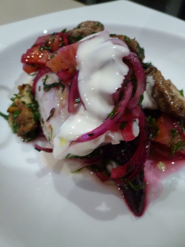 citron,crème epaisse,sandre,carvi,epinards,cèpes,ail,persil,betteraves,chiogga,oignon rouge,aneth,ciboulette,vinaigre de vin rouge,huile d'olive,beurre