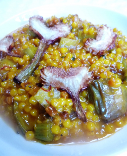 fregola,artichauts,parmesan,safran,bouillon de volaille,os à moële,ail,echalote,thym,crème,beurre