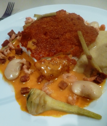 coco blanc,bouillon de volaille,girofle,carotte,oignon,poireau,céleri vert,ail,chorizo,crème,parmesan,chapelure,beurre,crevettes grises,concentré de tomates,cognac,vin blanc,oeufs,cayenne,huile de chorizo,citron,cabillaud,artichauts violets,huile d'olive