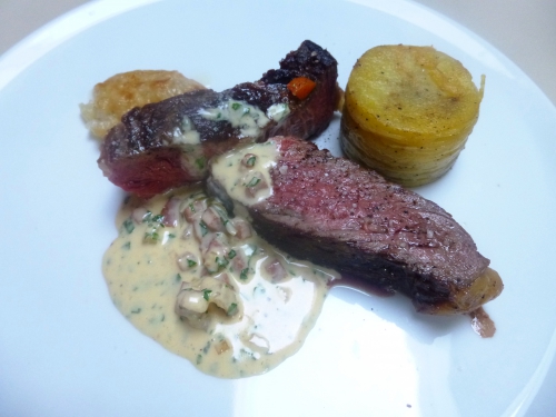 boeuf,dierendonck,simmenthal,romarin,laurier,thym,echalote,oignon,carotte,crème,pommes de terre,graisse d'oie,jmabon cru,ail,fleur de sel,moutarde,tierentyn,fond de veau,oignons doux,parmesan