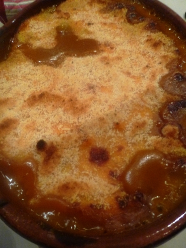 potimaron,gingembre,citron vert,crème,parmesan,chapelure,agneau,souris d'agneau,bouillon de légumes,fond de veau blanc,vin blanc,carottes,oignon,echalote,ail,romarin,thym,laurier,serpolet,marjolaine,myrte,clou de girofle,origan,vinaigre de xères