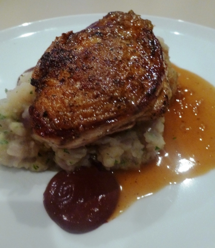 pommes de terre,oignons rouges,oignons jaunes,jeunes oignons,muscade,faisan,bouillon de volaille,fond de volaille,fond de veau,sherry,mirin,sauce soja,boudin noir,crème,echalote