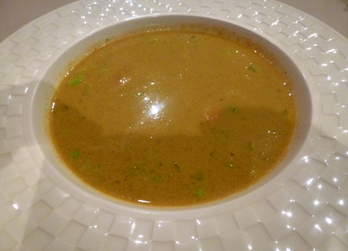 Moules, Fumet de Poisson, Carottes, Poireau, Vin Blanc, Céleri, Pomme de Terre, Oignons, Curry de Madras