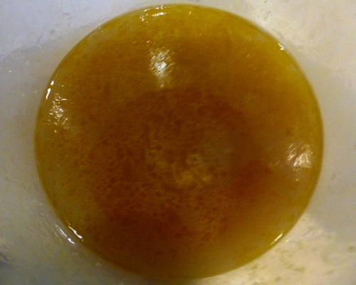 carottes,poireaux,oignon,céleri,bouquet garni,girofle,poivre,champignons,tomate,navets,ail