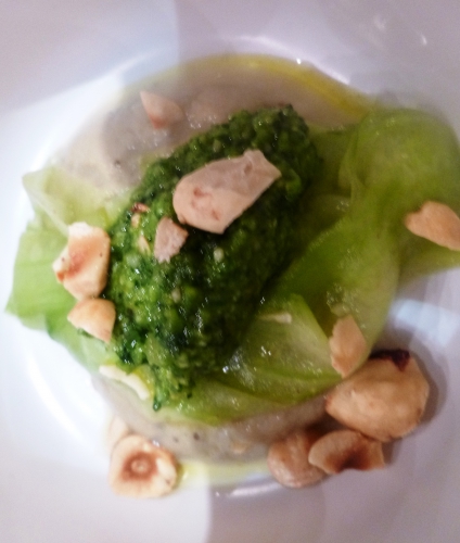 comcombre,vinaigre blanc,sucre,graines de coriandre,aubergines,ail,cumin,huile d'olive,basilic,parmesan,pignons de pin,graines de potiron,huile de graines de potiron,persil,noisettes,crème epaisse