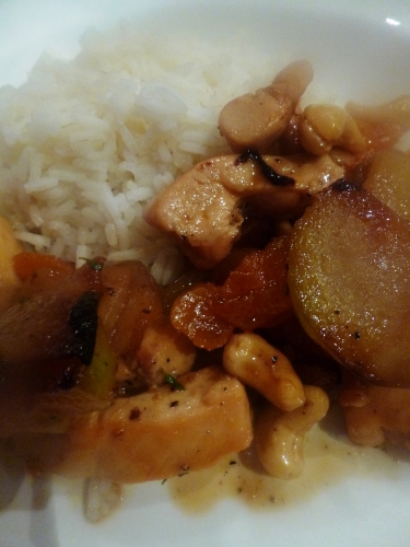 poulet,chou-rave,abricots secs,noix de cajou,fond de volaille,sirop d'erable,thym,citron