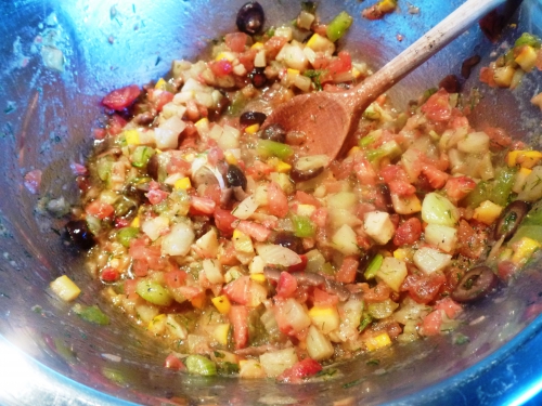 pommes de terre,huile d'olive,sel,poivre,gros sel,dorade,paprika doux,paprika fort,cumin,coriandre,persil plat,ail,citron,safran,fenouil,courgette jaune,tomates,green zebra,olives noires,fraises,piment d'espelette,fleur d'huile d'olive,poudre serenissima,roëllinger