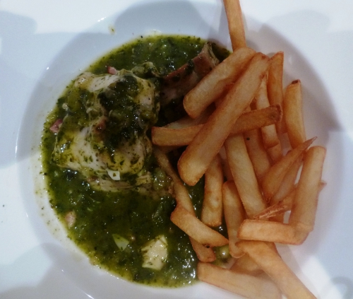 lapin,oignon,ail,céleri vert,lardons,echalote,persil,estragon,cerfeuil,epinards,oseille,vin blanc,bouillon de volaille,thym,laurier,sauge,romarin,citron,beurre