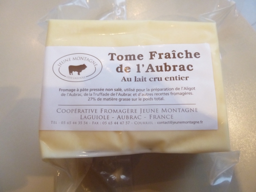 Pommes de Terre, Ail, Bintjes, Aligot, Tome Fraiche de l'Aubrac, Cèpes, Persil, Porto, Fond Brun, Beurre, Crème, Echalotes, Miel