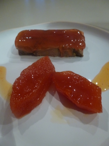 foie gras de canard,cognac,sherry,banuyls,riesling,sel,sucre,quatres epices,muscade,coings,citrons,gingembre,girofle,safran,beurre,pectine,agar-agar