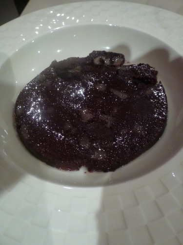 choucroute,saucisse sèchée,bloedpanch,crème,gueuze,cantillon,bulots,court-bouillon,oignon,baies de genièvre,clou de girofle,saindoux