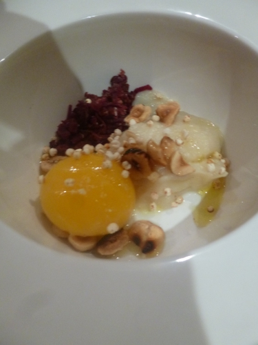 jambon cru fumé de cerf,quinoa soufflé,noisettes,huile de cameline,fleur de sel,oeuf,salsifis,fond de volaille,lait,beurre,citron