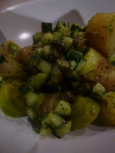 rattes,concombre,câpres,choux de bruxelles,coriandre,sucre,gingembre,ail,huile d'olive,citron vert