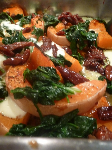 Butternut, Epinards, Cumin, Stilton, Crème Epaisse, Thym, Ail, Muscade, Piment d'Espelette, Canard,  