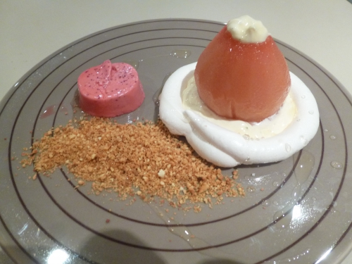 mascarpone,crème,vanille,sucre,oeufs,sucre glace,amandes,huile,fleur de sel,girofle,gingembre,jus d'airelles,vinaigre de framboises,citron,poires wildemans,jus de betteraves,airelles,agar-agar