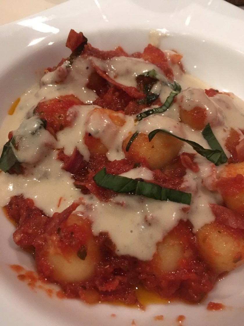 45459406_1988027211313255_1462783157127348224_n