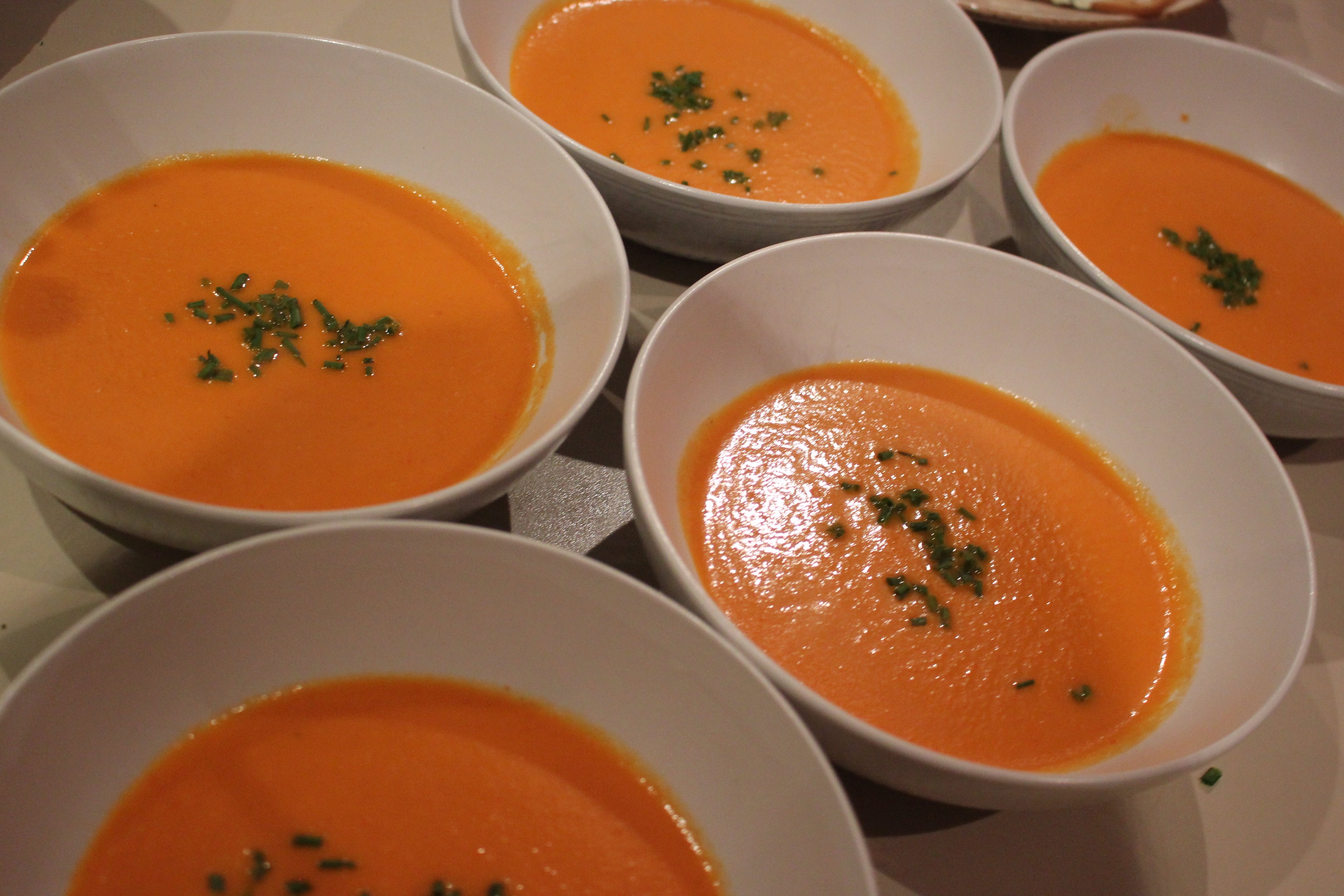 49002927_384750905633741_6814609426406703104_n