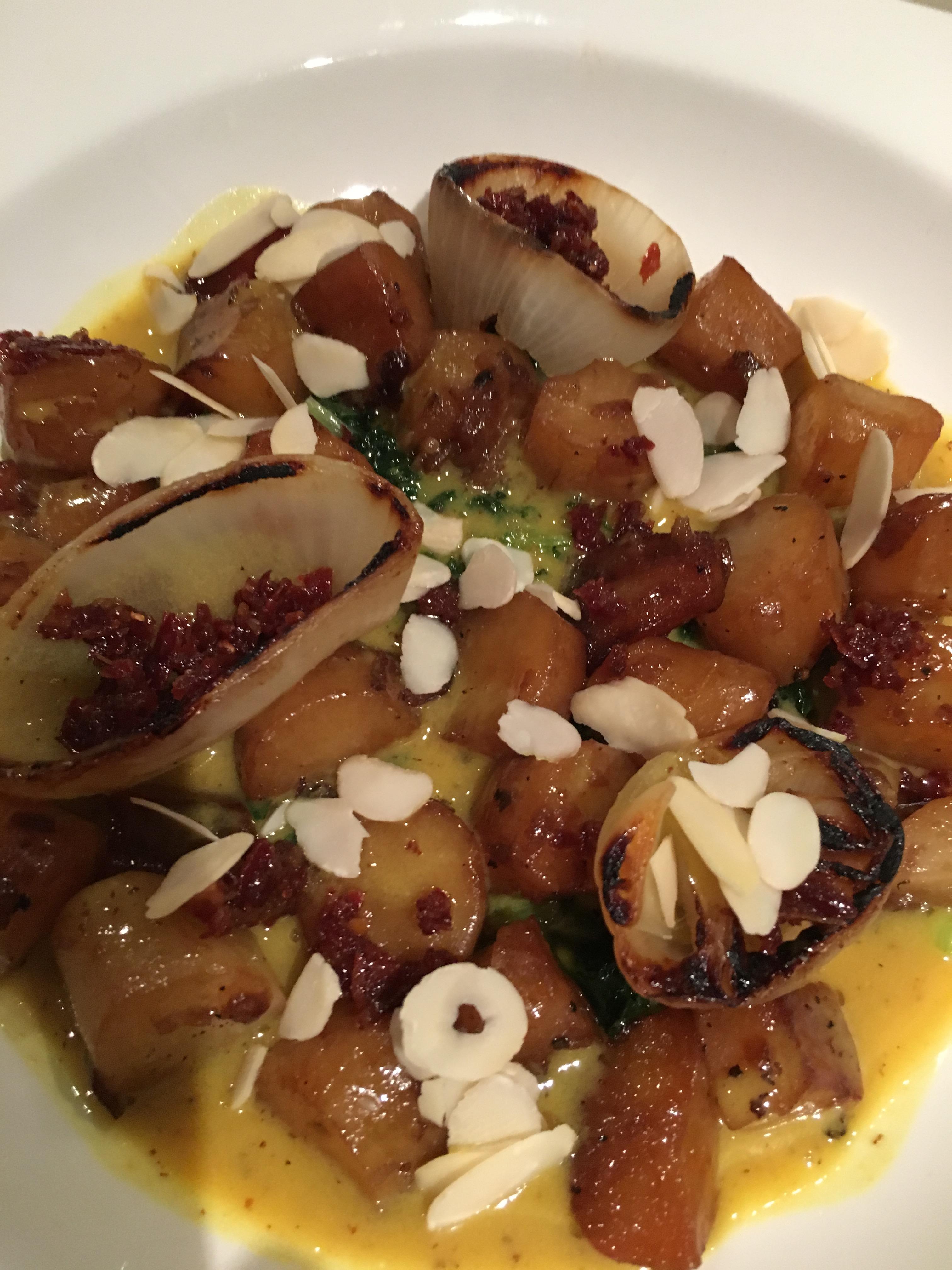 54521606_357579408178204_7967992768846888960_n (1)