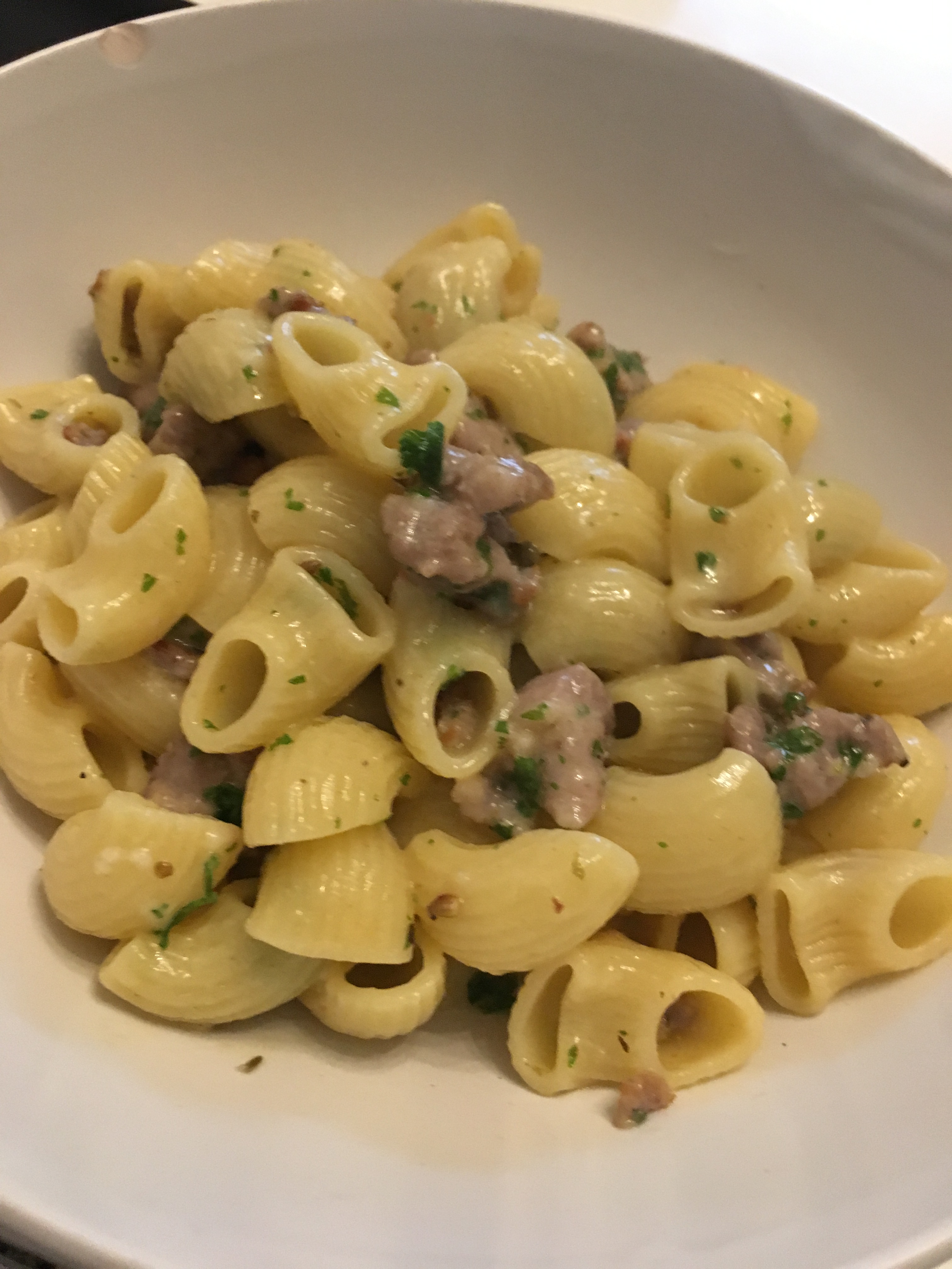 60363860_2221385127980633_2133486001689985024_n